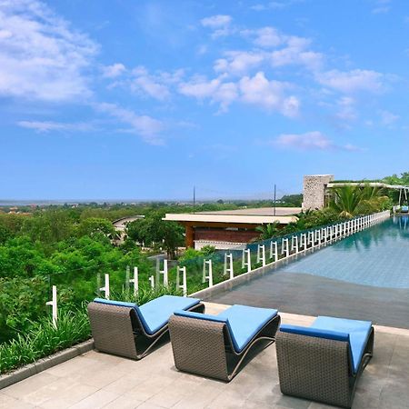 Отель Four Points By Sheraton Bali, Ungasan Джимбаран Экстерьер фото